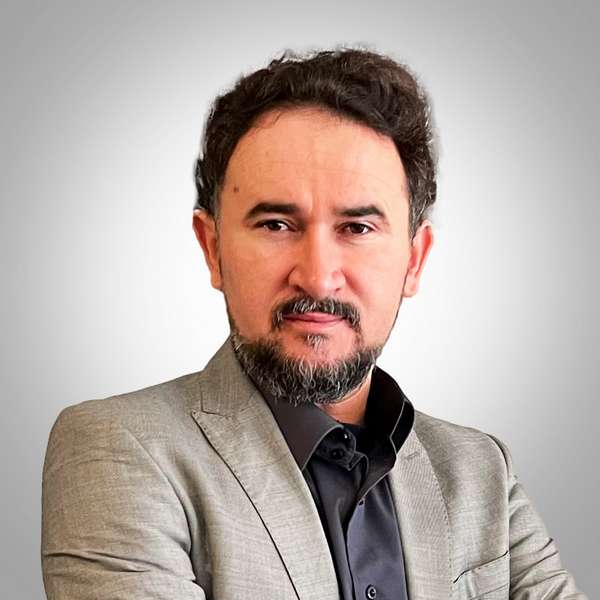 Halit Ozer, Registered Psychotherapist 